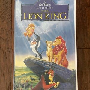 Disney The Lion King Classic VHS Boxed Silk Touch Throw, 50" x 70"